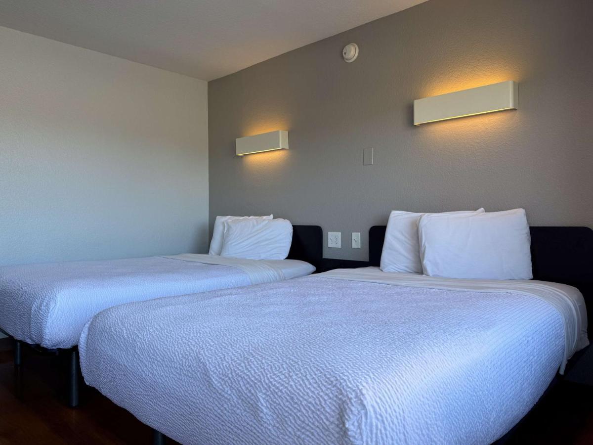Motel 6-Simi Valley, Ca Екстер'єр фото