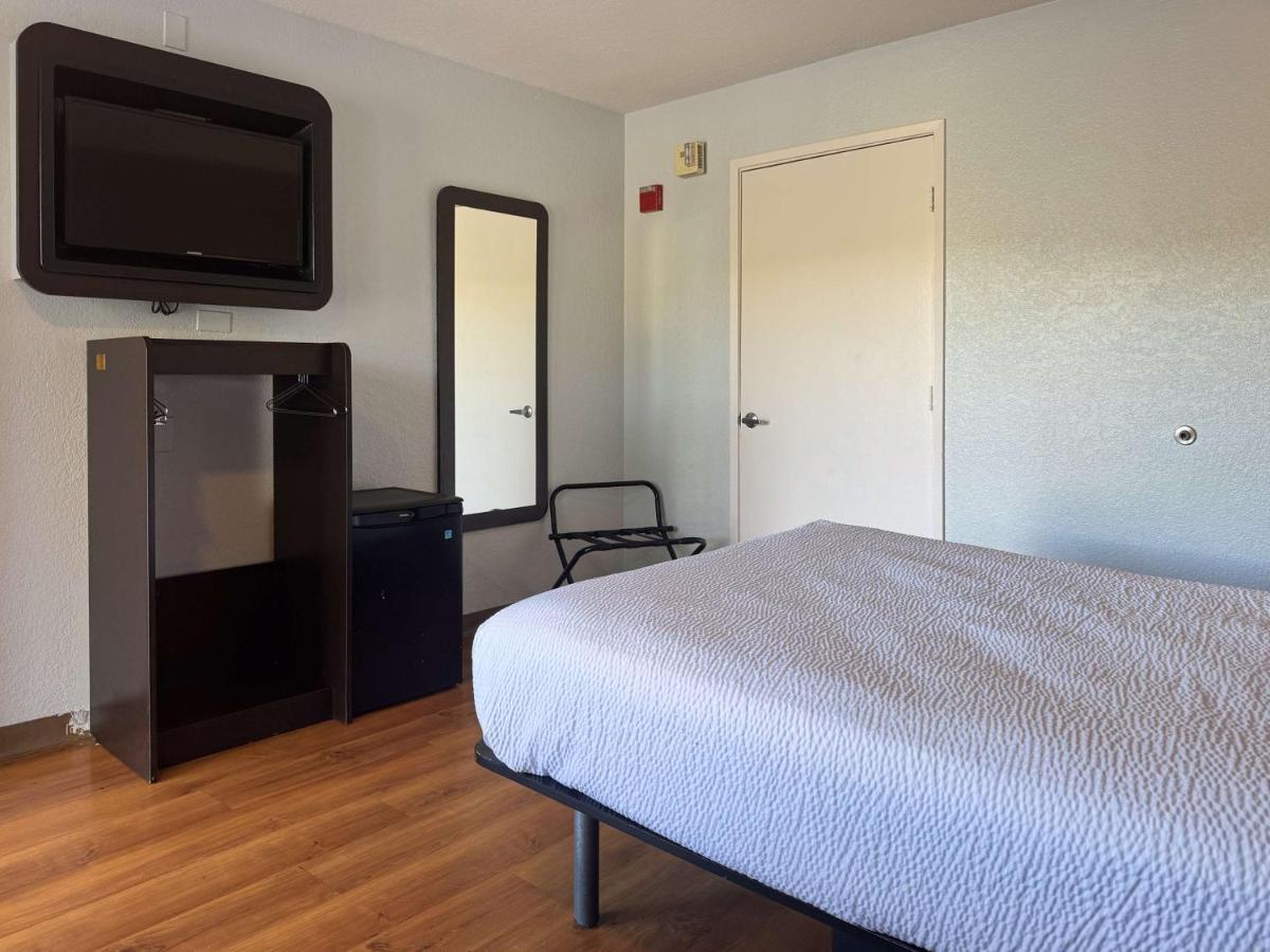 Motel 6-Simi Valley, Ca Екстер'єр фото