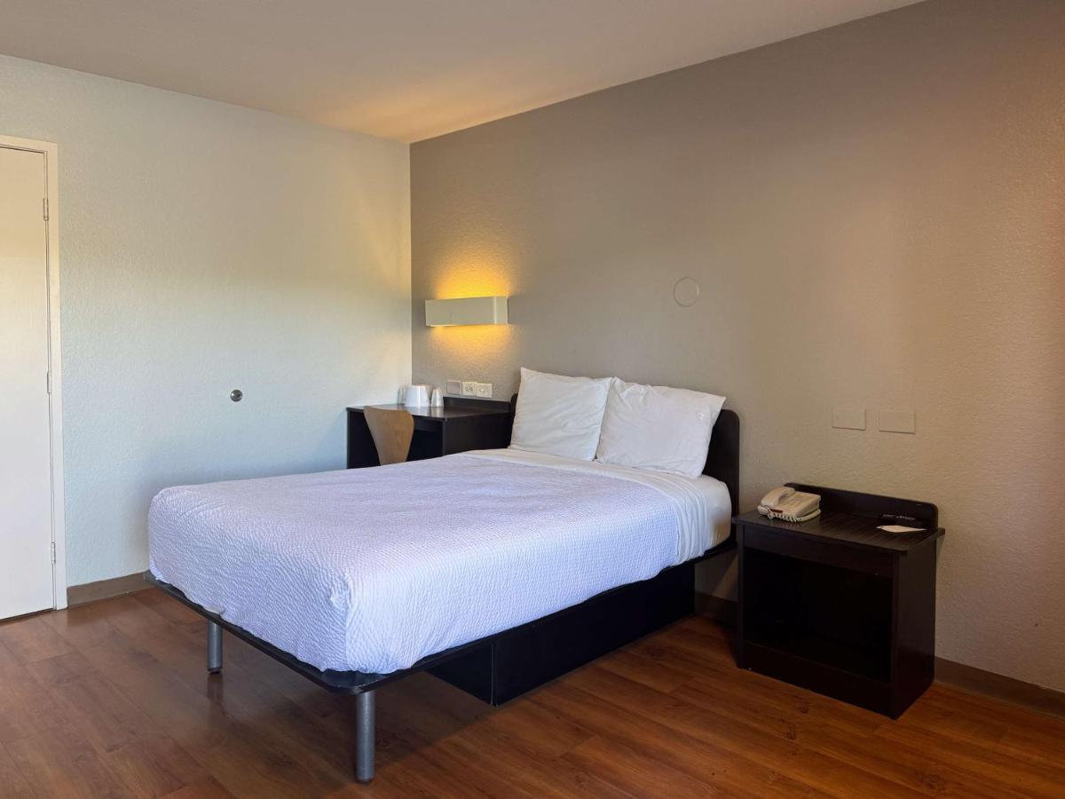 Motel 6-Simi Valley, Ca Екстер'єр фото